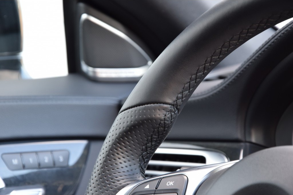 Mercedes-Benz CLS-Klasse 350 d Bluetec AMG Airmatic/ILS/Harman-Kardon Aut9 Foto 14