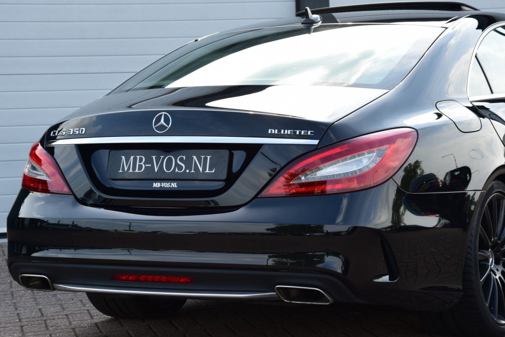 Mercedes-Benz CLS-Klasse 350 d Bluetec AMG Airmatic/ILS/Harman-Kardon Aut9 Foto 21