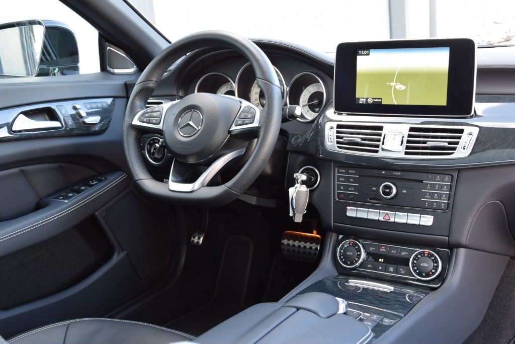 Mercedes-Benz CLS-Klasse 350 d Bluetec AMG Airmatic/ILS/Harman-Kardon Aut9 Foto 5