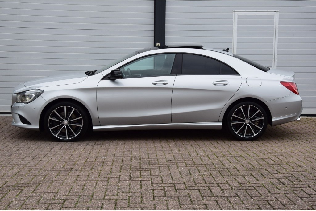 Mercedes-Benz CLA-Klasse 250 Panorama/Distronic/Leer/Com/Sound/ILS Aut7 Foto 29