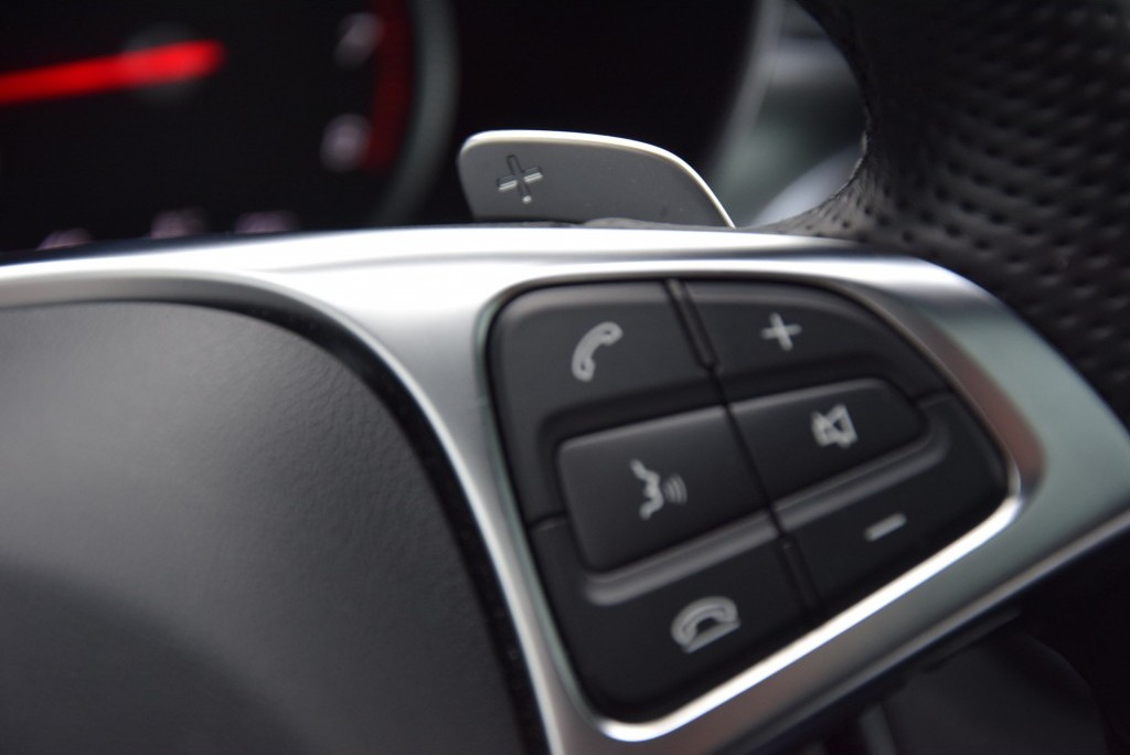 Mercedes-Benz C-Klasse 250 T AMG Night Panorama Burmeister/Com/Mem/19" Aut7 Foto 8