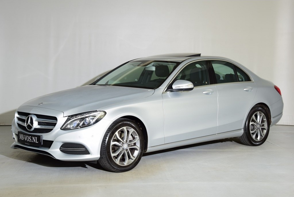 Mercedes-Benz C-Klasse 200 Avantgarde Leer/Dak/Com/ILS/360-cam Aut7 Foto 1