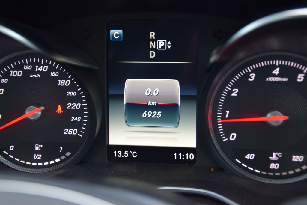 Mercedes-Benz C-Klasse 200 Avantgarde Leer/Dak/Com/ILS/360-cam Aut7 Foto 7