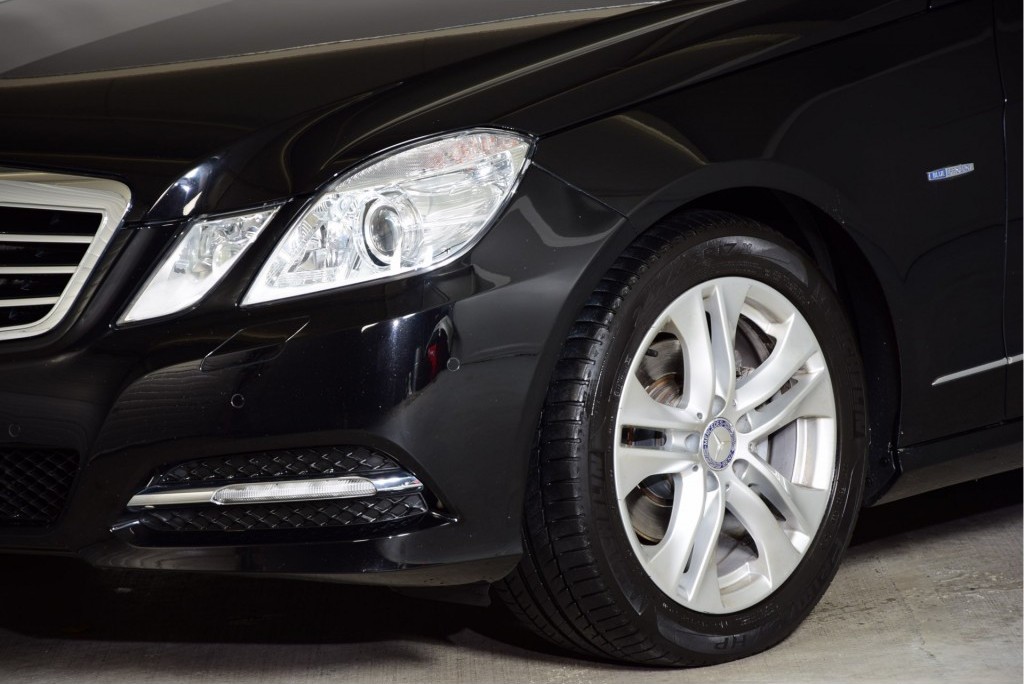 Mercedes-Benz E-Klasse Estate 2.2 200 Cdi Avantgarde Nav/ILS/Stoelverwarming Aut5 Foto 12