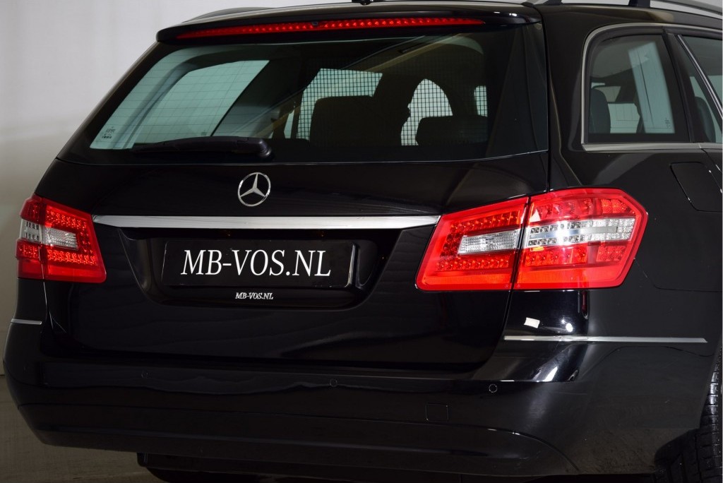 Mercedes-Benz E-Klasse Estate 2.2 200 Cdi Avantgarde Nav/ILS/Stoelverwarming Aut5 Foto 15