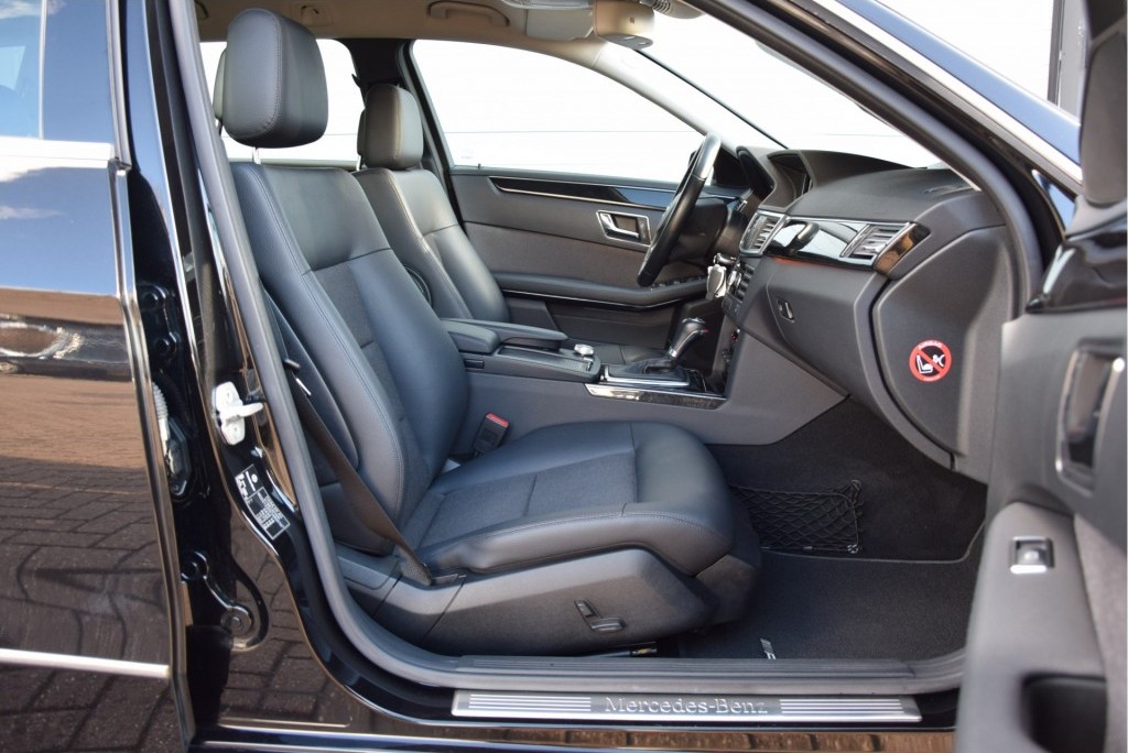 Mercedes-Benz E-Klasse Estate 2.2 200 Cdi Avantgarde Nav/ILS/Stoelverwarming Aut5 Foto 3