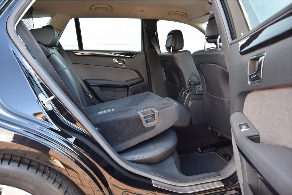 Mercedes-Benz E-Klasse Estate 2.2 200 Cdi Avantgarde Nav/ILS/Stoelverwarming Aut5 Foto 5