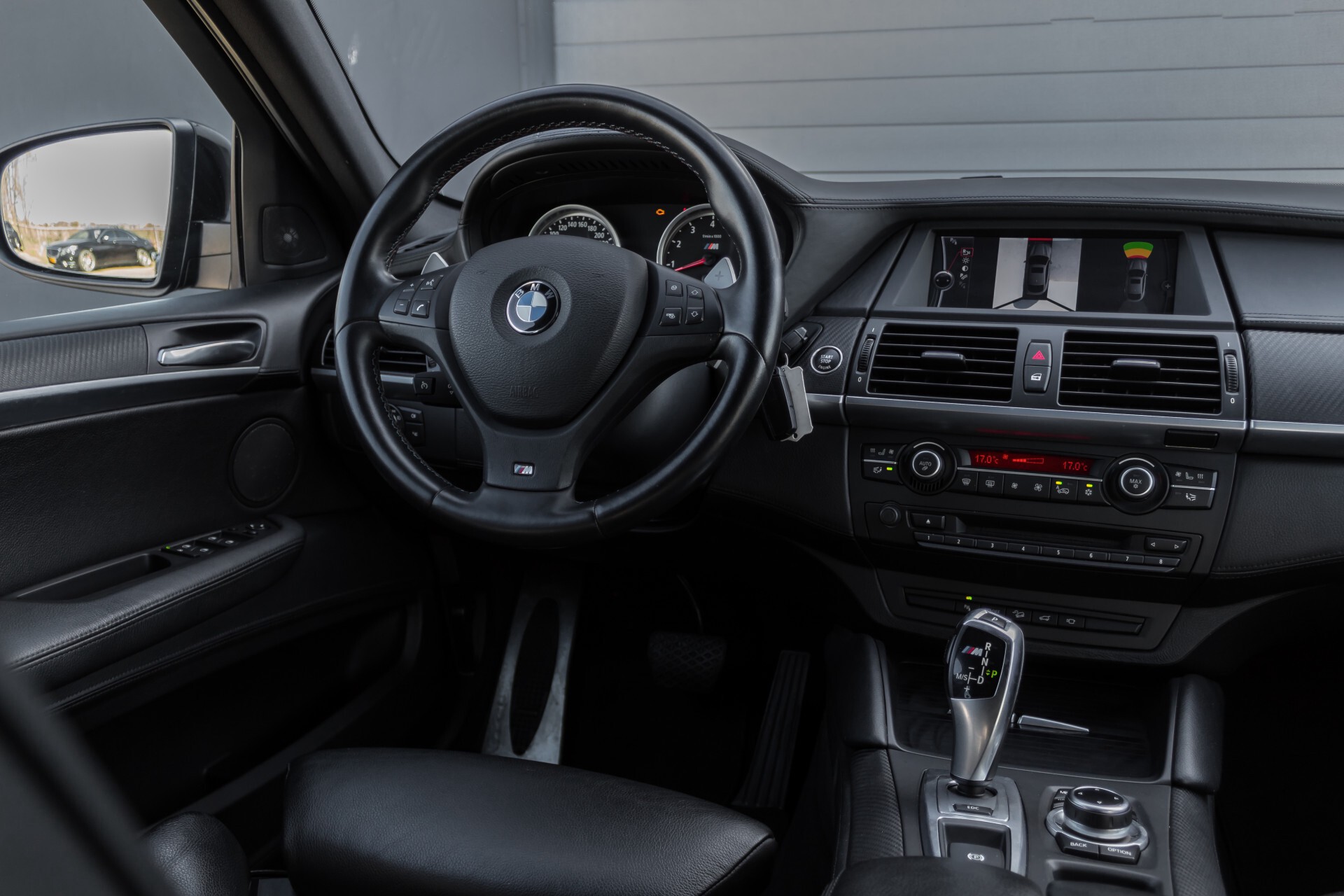 BMW X6 4.4i M Pano/Adaptive Drive/HUD/Keyless/360camera/TV/Drivers Pack/Entertainment/Shadowline Aut6 Foto 7