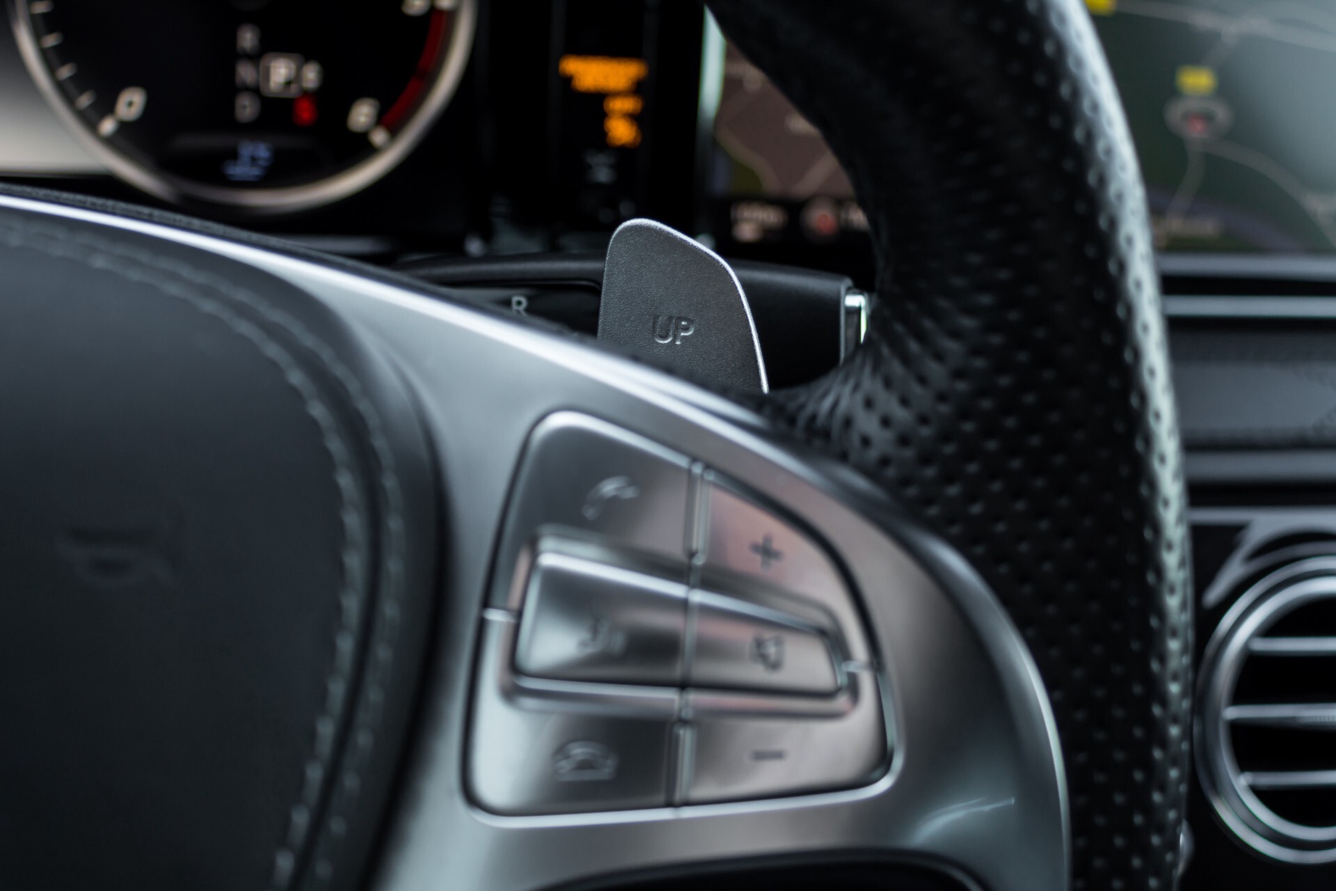 Mercedes-Benz S-Klasse 350 Bluetec 4-M AMG Plus Exclusive Distronic/Keyless/Panorama Aut7 Foto 13