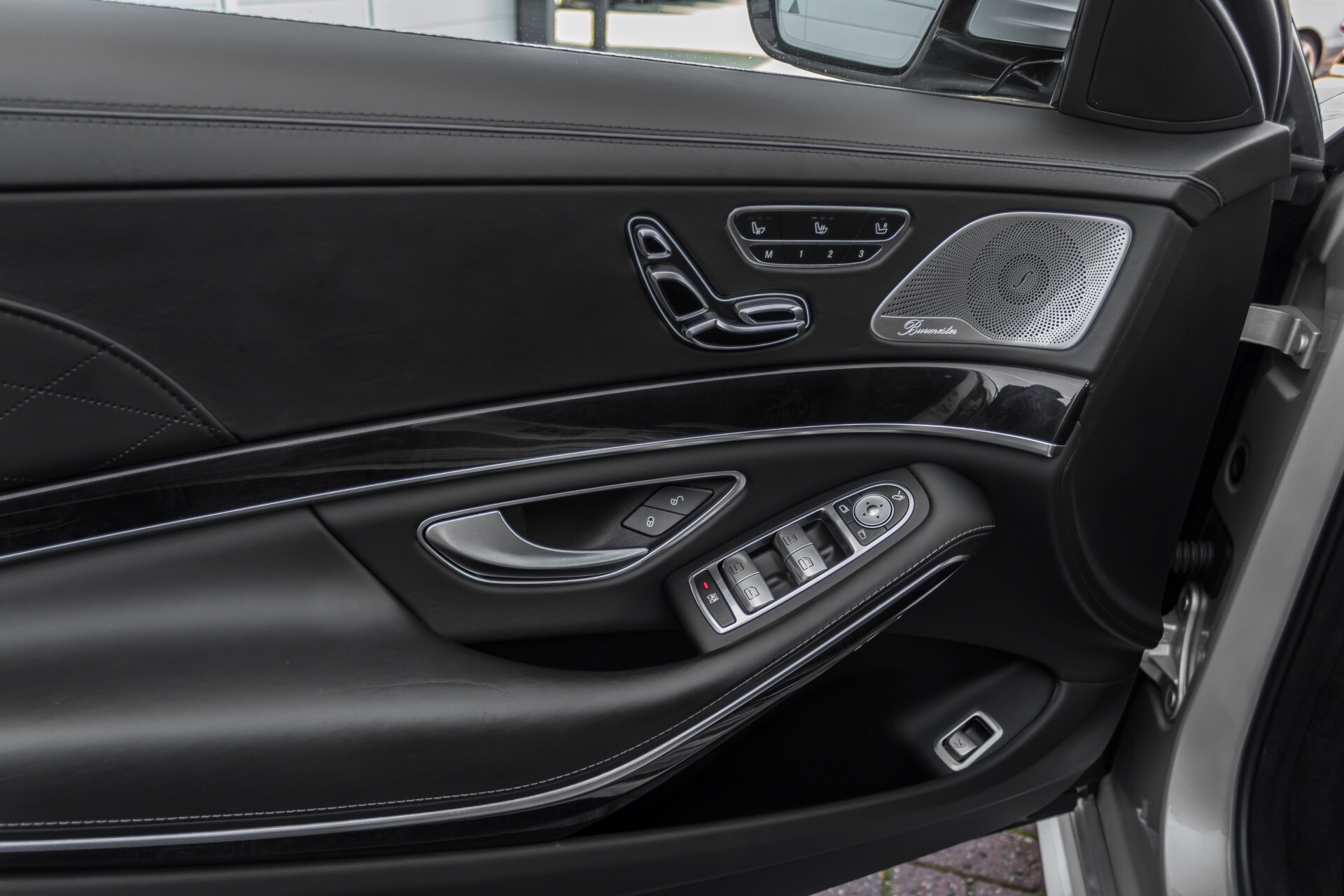 Mercedes-Benz S-Klasse 350 Bluetec 4-M AMG Plus Exclusive Distronic/Keyless/Panorama Aut7 Foto 34