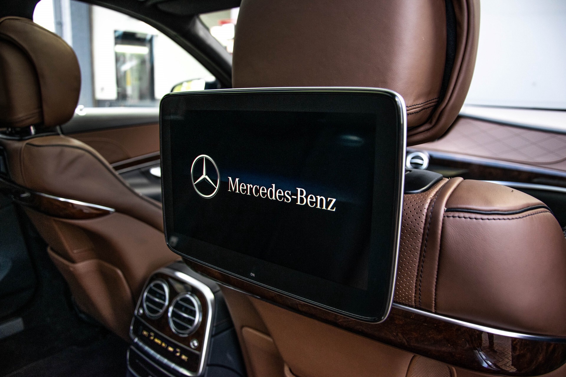Mercedes-Benz S-Klasse 560 4-M Lang AMG Plus Exclusive Entertainment/Massage Aut9 Foto 26