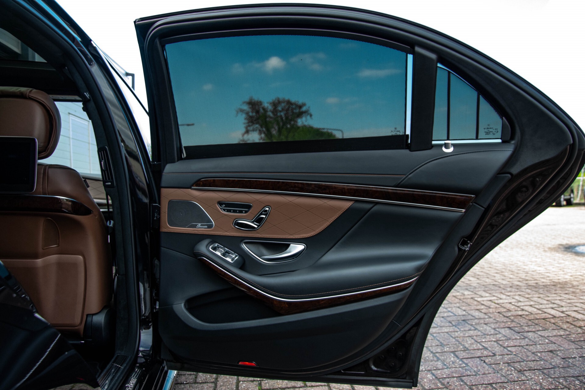 Mercedes-Benz S-Klasse 560 4-M Lang AMG Plus Exclusive Entertainment/Massage Aut9 Foto 55