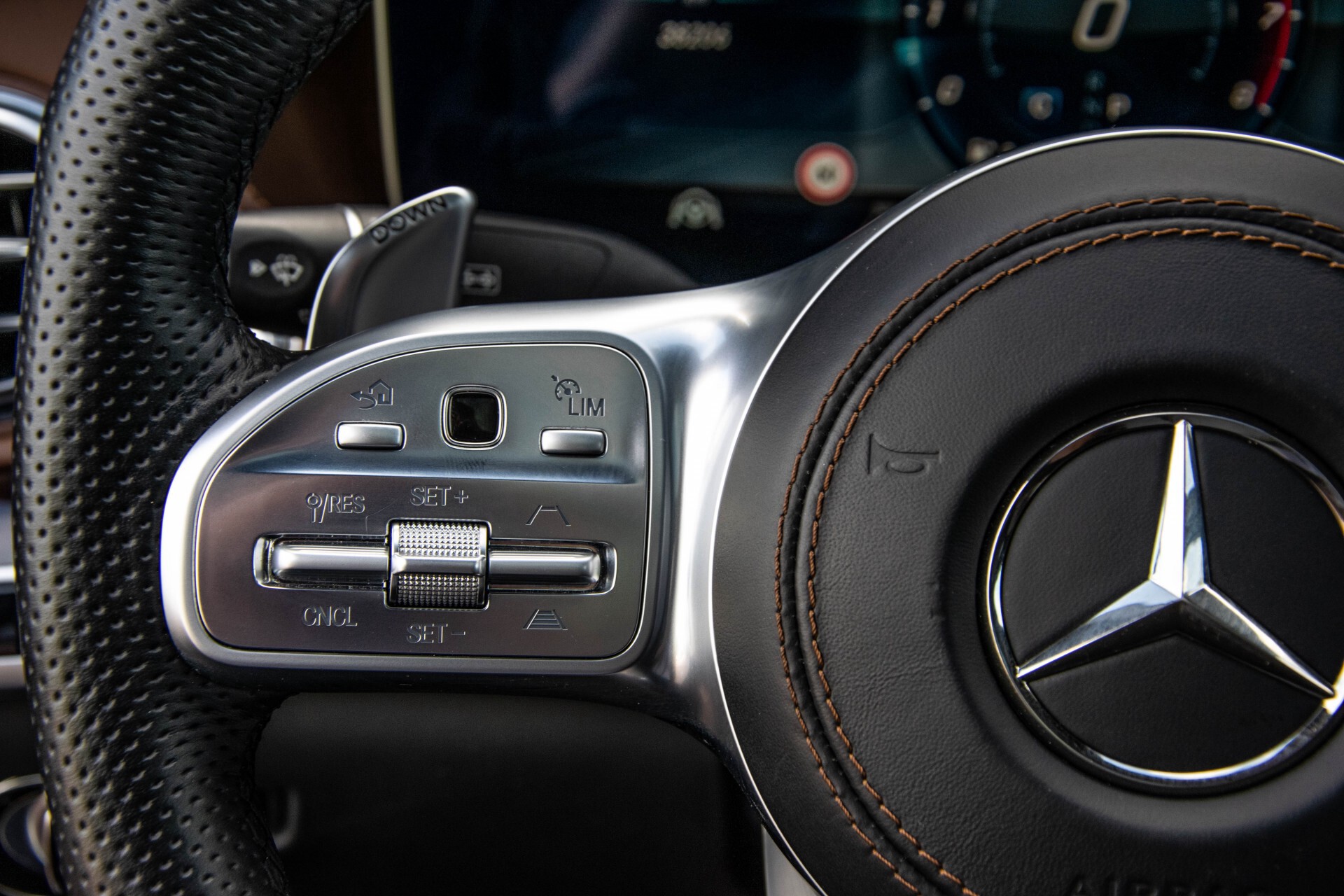 Mercedes-Benz S-Klasse 560 4-M Lang AMG Plus Exclusive Entertainment/Massage Aut9 Foto 9