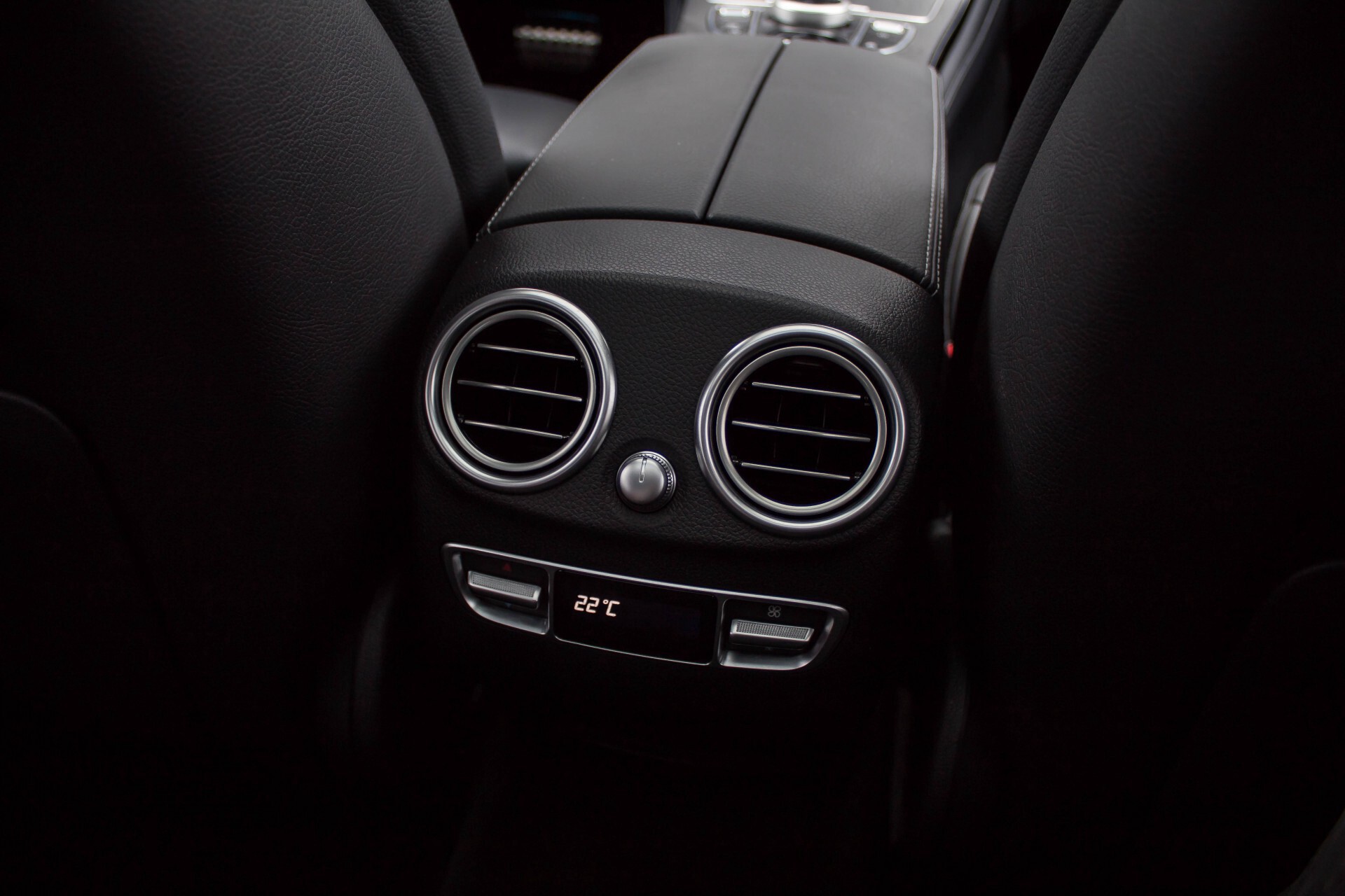 Mercedes-Benz GLC 300 4-AMG Panorama Distronic/Keyless/Burmester/Memory/Night Aut9 Foto 32