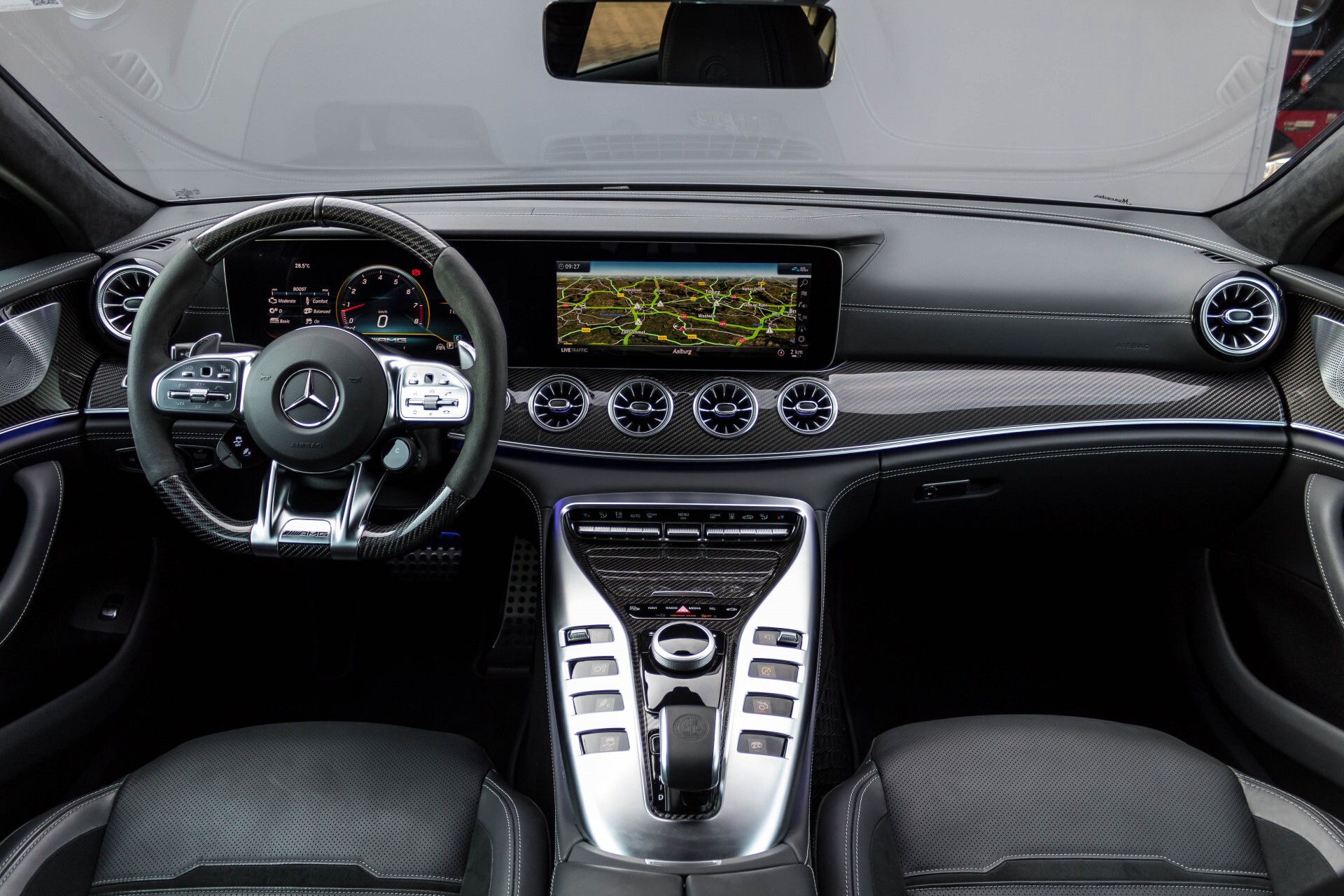 Mercedes-Benz AMG GT 4-Door Coupe 63 S 4+ Ceramic/Designo/Carbon/Burmester 3D/TV/Massage Aut9 Foto 6