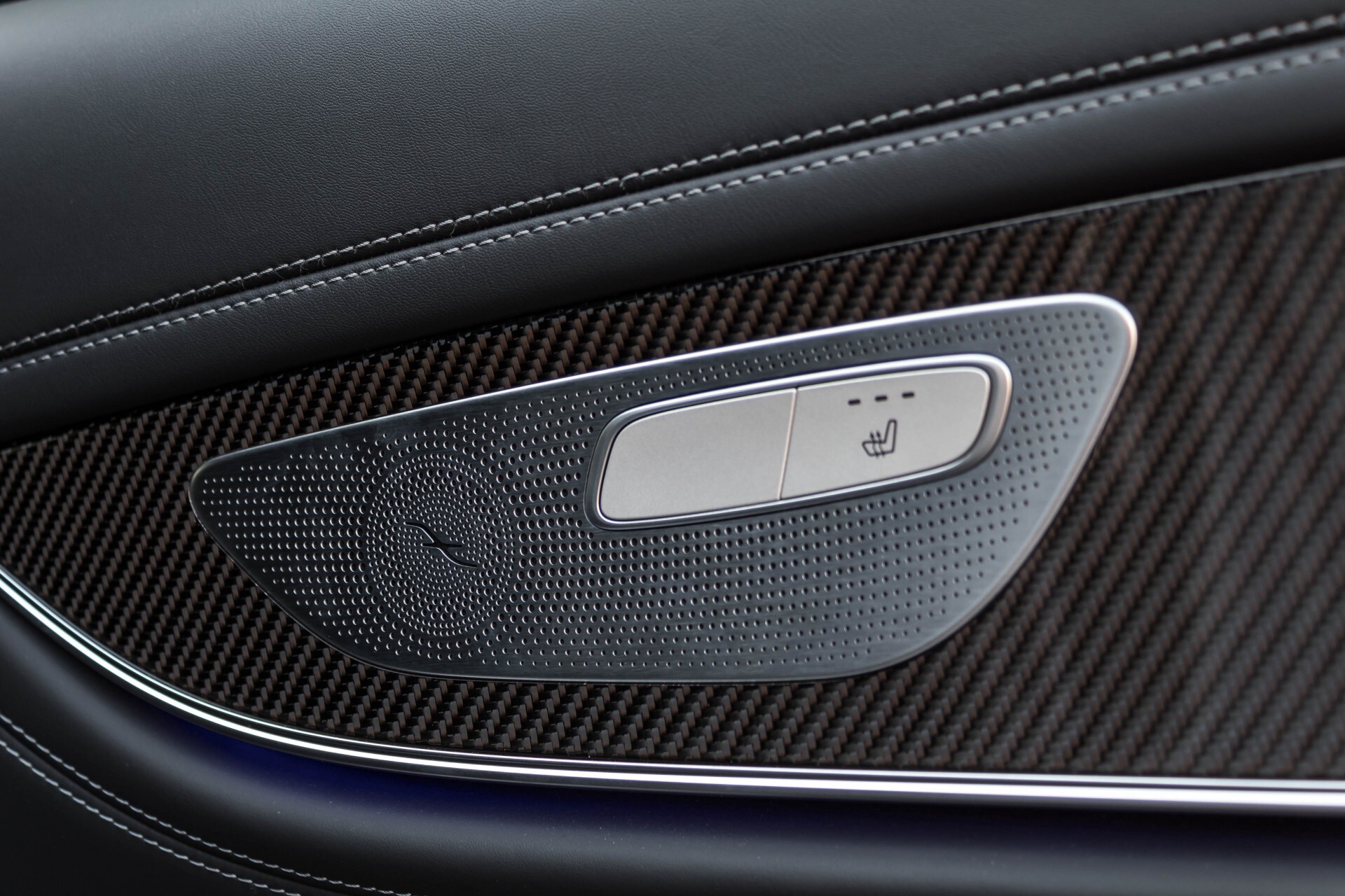 Mercedes-Benz AMG GT 4-Door Coupe 63 S 4+ Ceramic/Designo/Carbon/Burmester 3D/TV/Massage Aut9 Foto 63