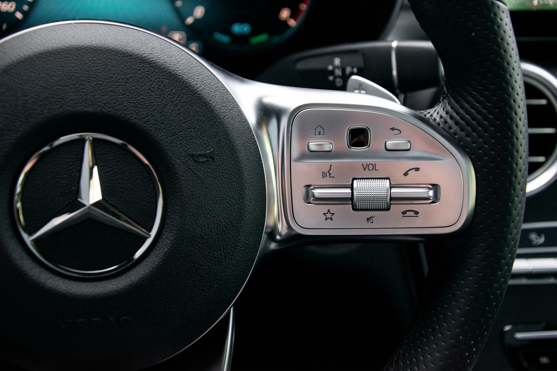 Mercedes-Benz GLC 200 4-M AMG Panorama/Distronic Pro/Mbux/Burmester/Trekhaak/Camera Aut9 Foto 15