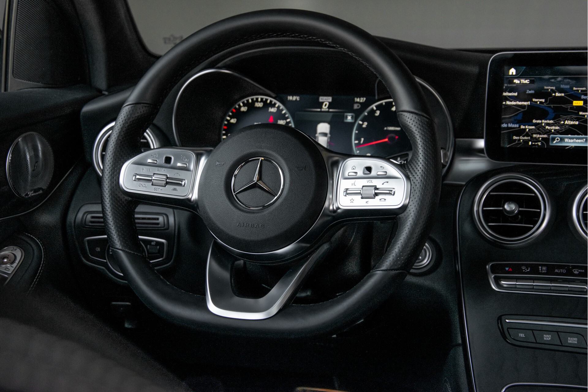 Mercedes-Benz GLC 200 4-M AMG Panorama/Distronic Pro/Mbux/Burmester/Trekhaak/Camera Aut9 Foto 8