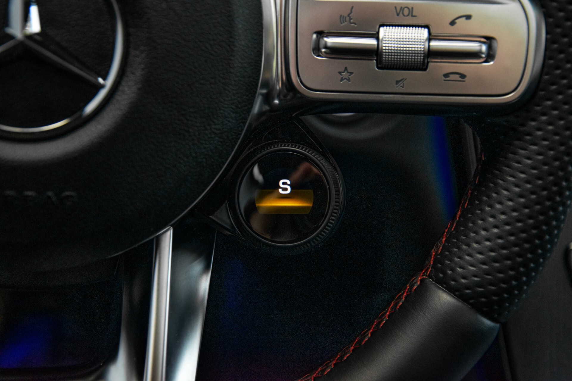 Mercedes-Benz GLC 43 AMG 4-M Night Pano/Sportuitlaat/Keyless/Distronic/Widescreen/MBUX/Trekhaak Aut9 Foto 16