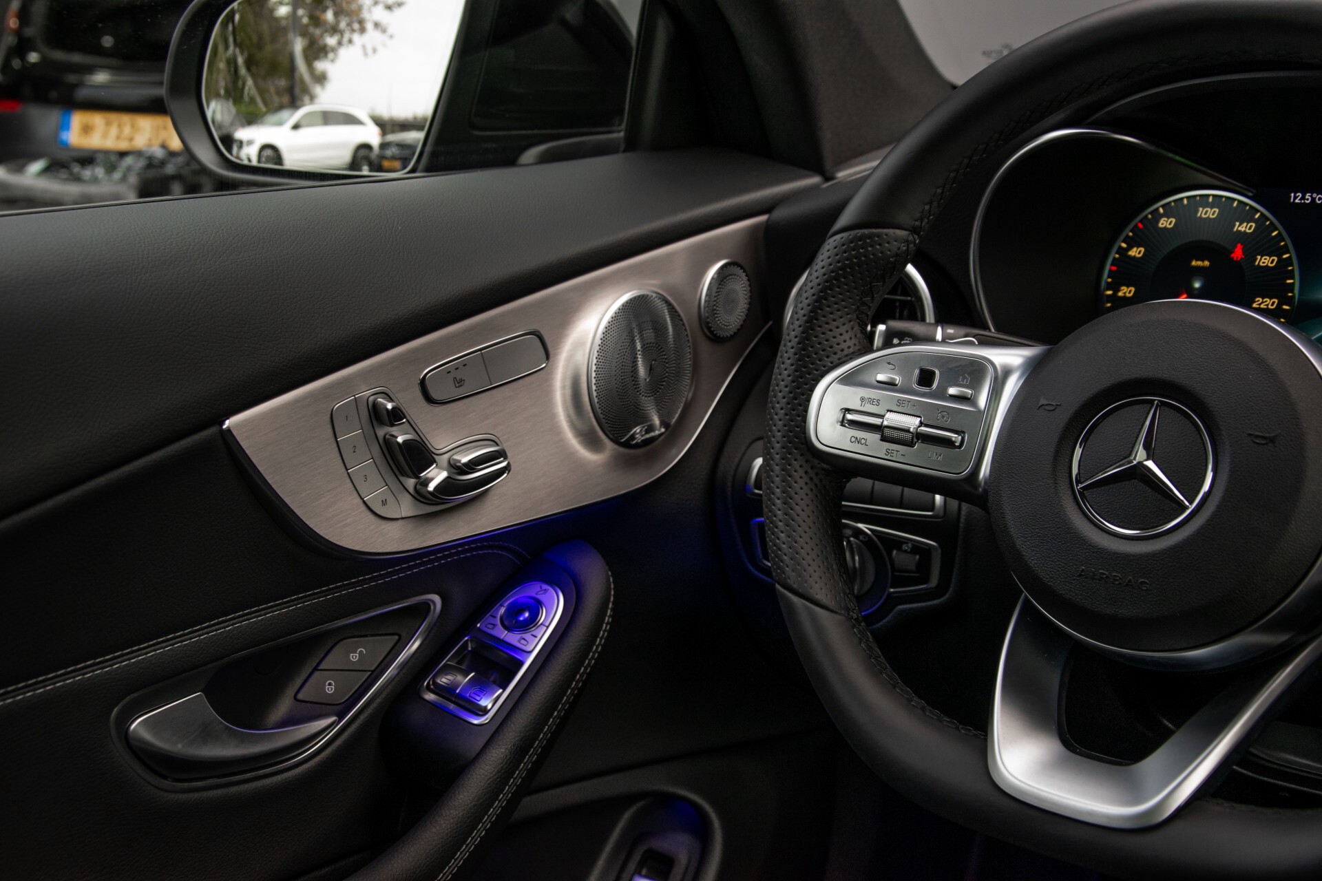 Mercedes-Benz C-Klasse Coupé 300 AMG Night Panorama Burmester/Assistentiepakket/Memory/MBUX/Camera Aut9 Foto 44