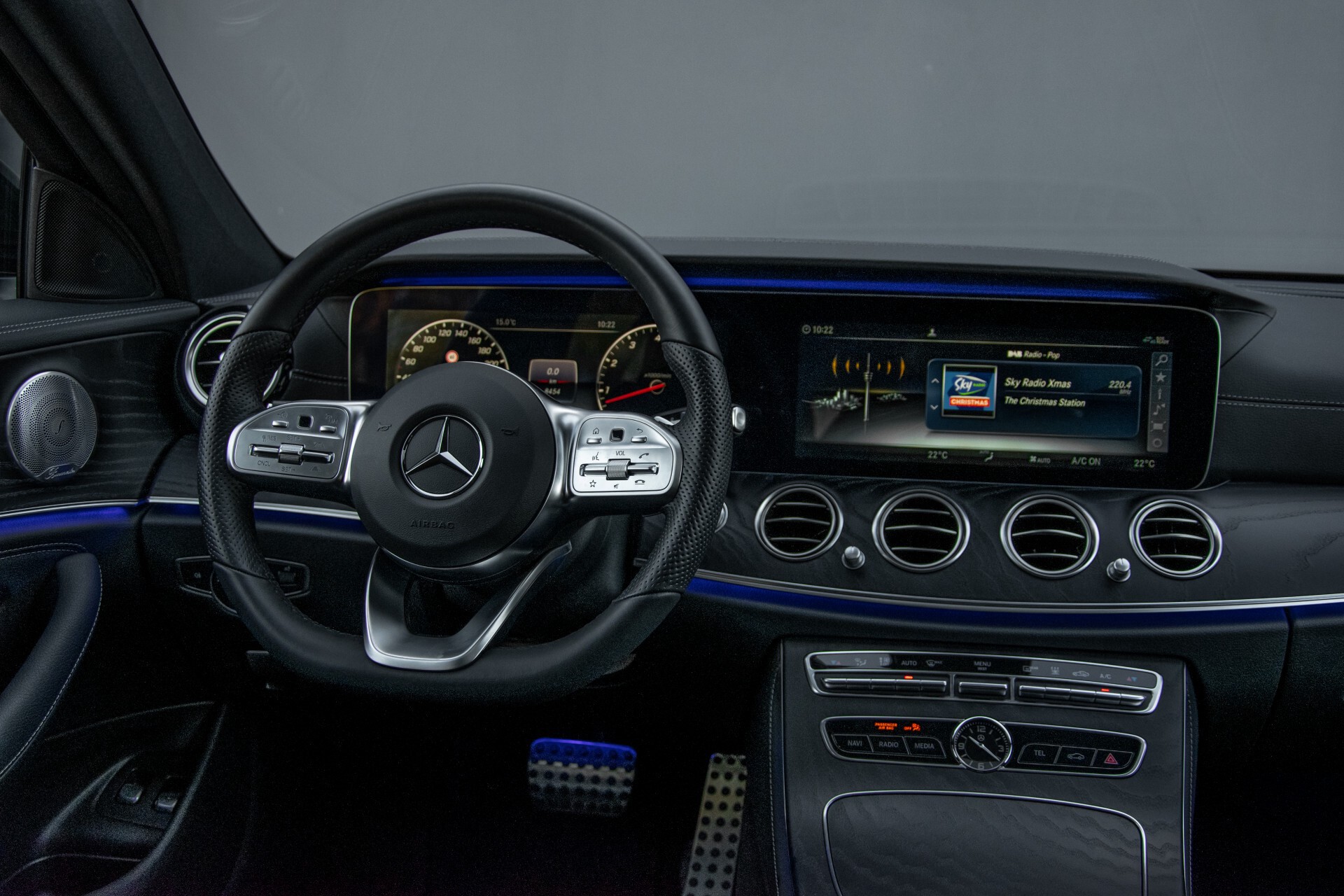 Mercedes-Benz E-Klasse Estate 450 4-M AMG Night Standkachel/Rij-assist/Keyless/Trhk/Burmester/Mem/360/Widescreen Aut9 Foto 5