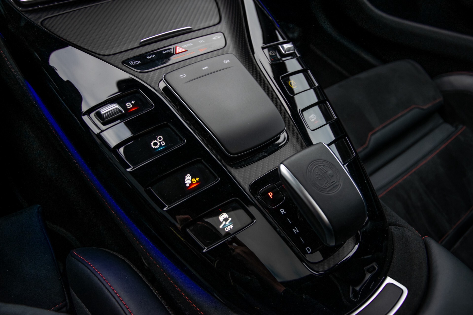 Mercedes-Benz AMG GT 4-Door Coupe 63 S 4M+ Keramisch/Full Carbon/Aerodynamica/Burmester 3D/TV/Performance stoelen/Standkachel Aut9 Foto 48