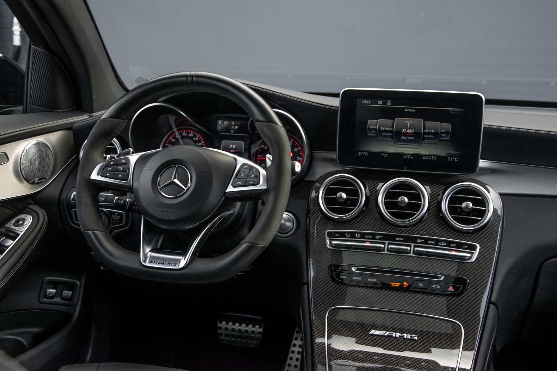 Mercedes-Benz GLC Coupé 63 S AMG 4MATIC+ Carbon/Night/Nappa/Trhk/Drivers Package Aut9 Foto 6