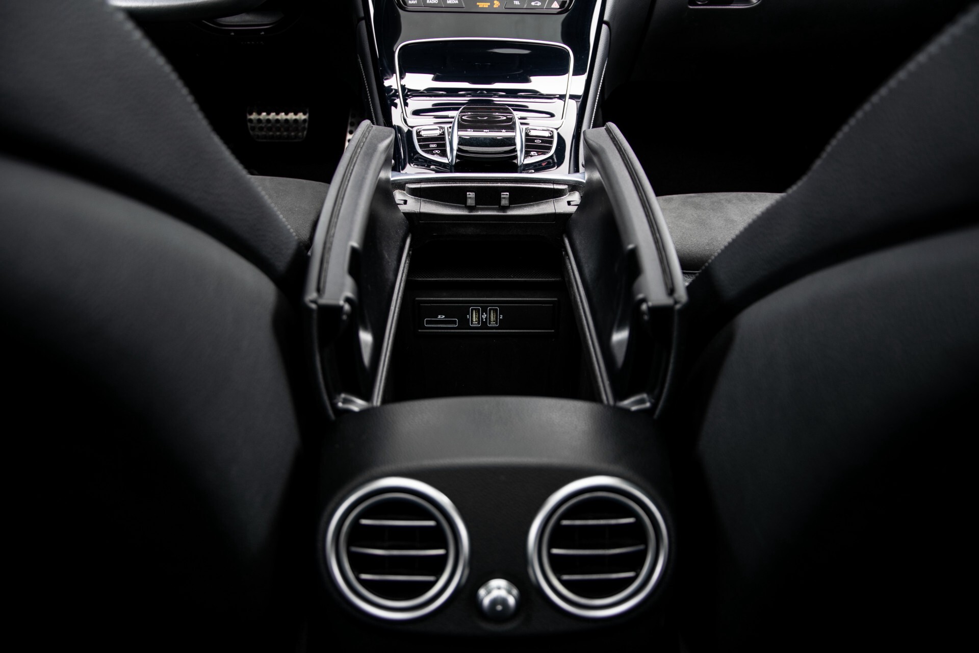 Mercedes-Benz GLC 220 d 4-M AMG/Distronic/Panorama/Comand/HUD/Afn-Trhk Aut9 Foto 46