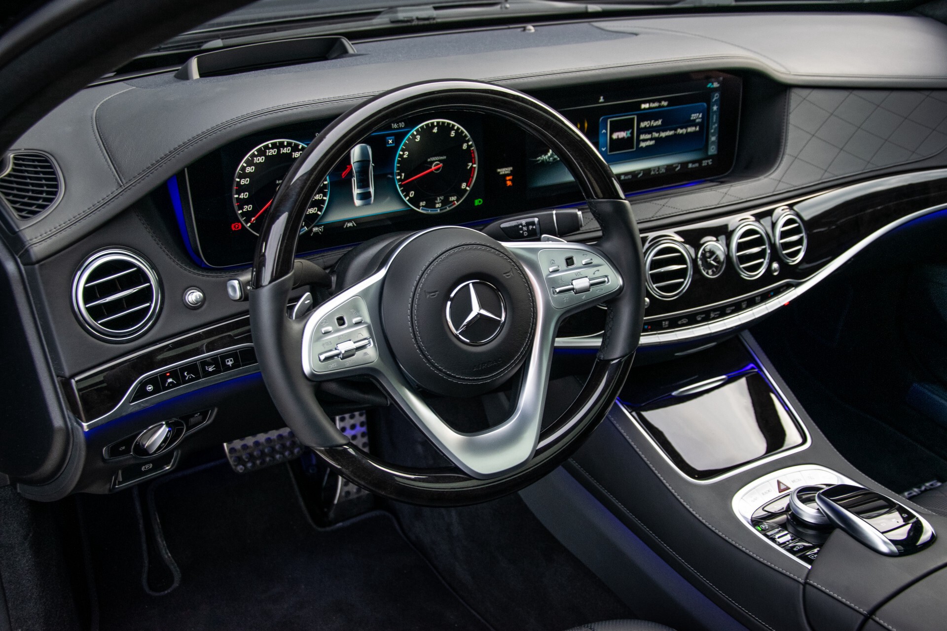 Mercedes-Benz S-Klasse 560 4-M Lang AMG Exclusive/Standkachel/Massage/Distronic/Entertainment Aut9 Foto 17