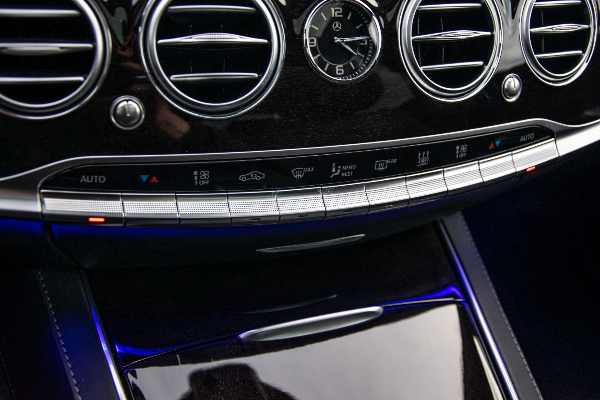 Mercedes-Benz S-Klasse 560 4-M Lang AMG Exclusive/Standkachel/Massage/Distronic/Entertainment Aut9 Foto 37