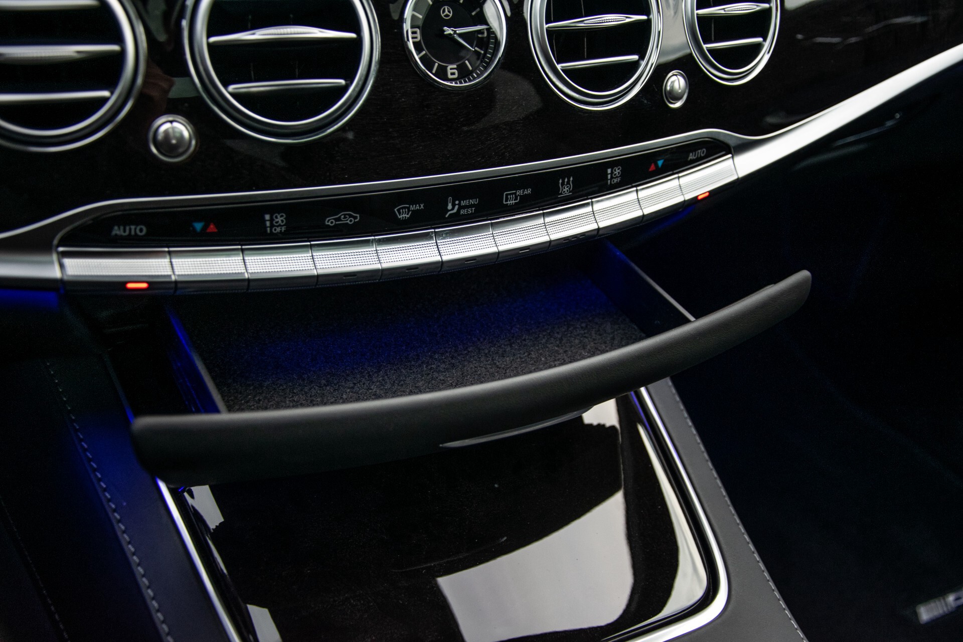 Mercedes-Benz S-Klasse 560 4-M Lang AMG Exclusive/Standkachel/Massage/Distronic/Entertainment Aut9 Foto 43