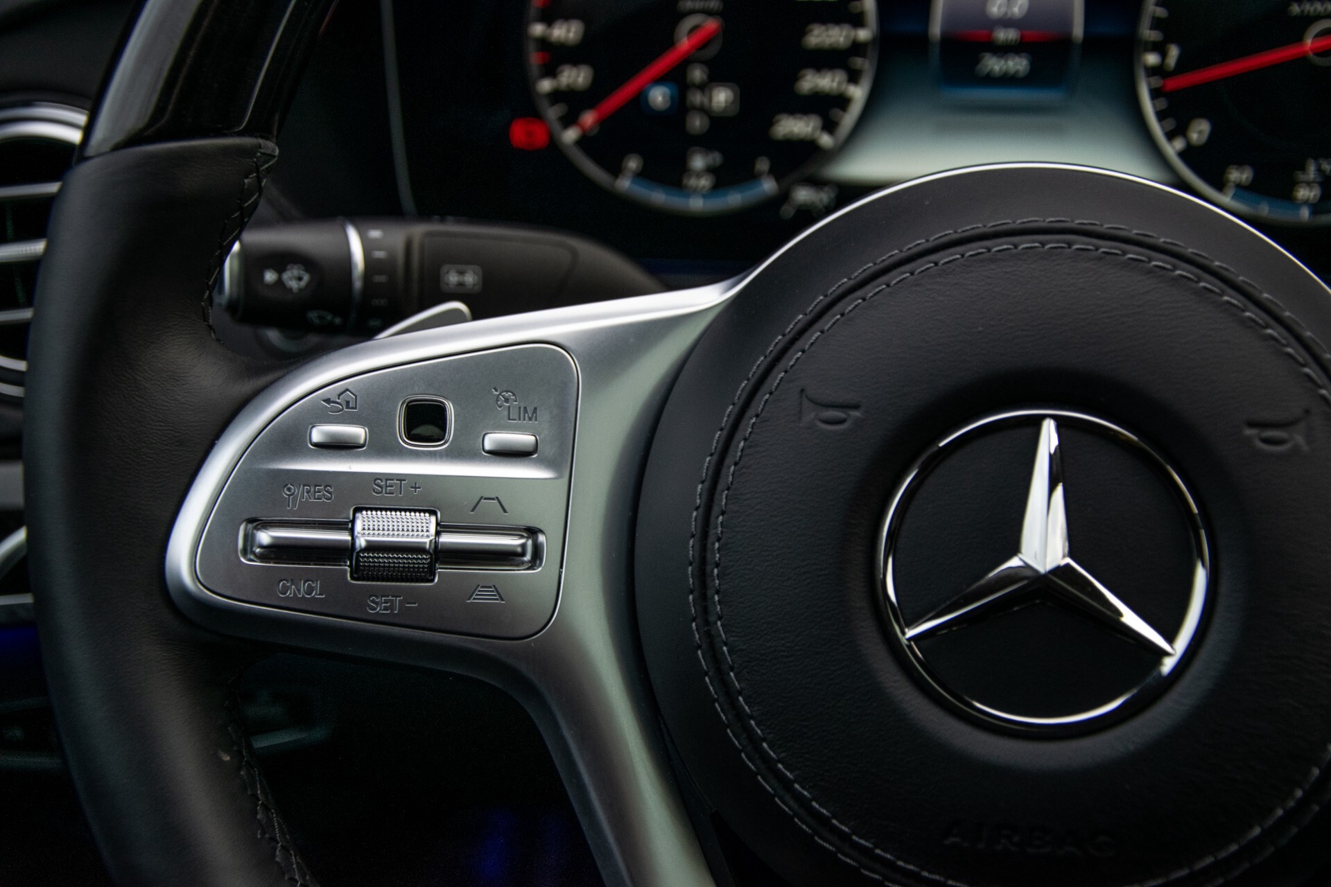 Mercedes-Benz S-Klasse 560 4-M Lang AMG Exclusive/Standkachel/Massage/Distronic/Entertainment Aut9 Foto 9