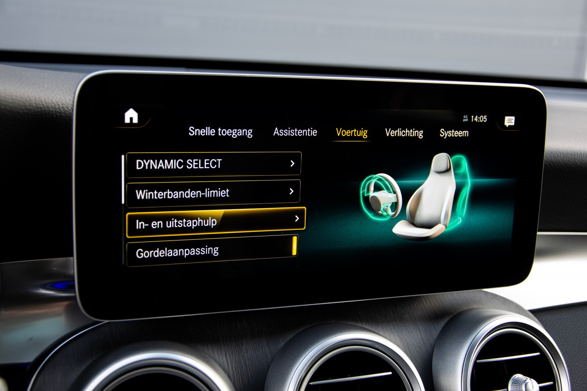 Mercedes-Benz GLC 220d 4-M AMG Panorama/Keyless/Burmester/Night/Assistentie/Standkachel/20" Aut9 Foto 31