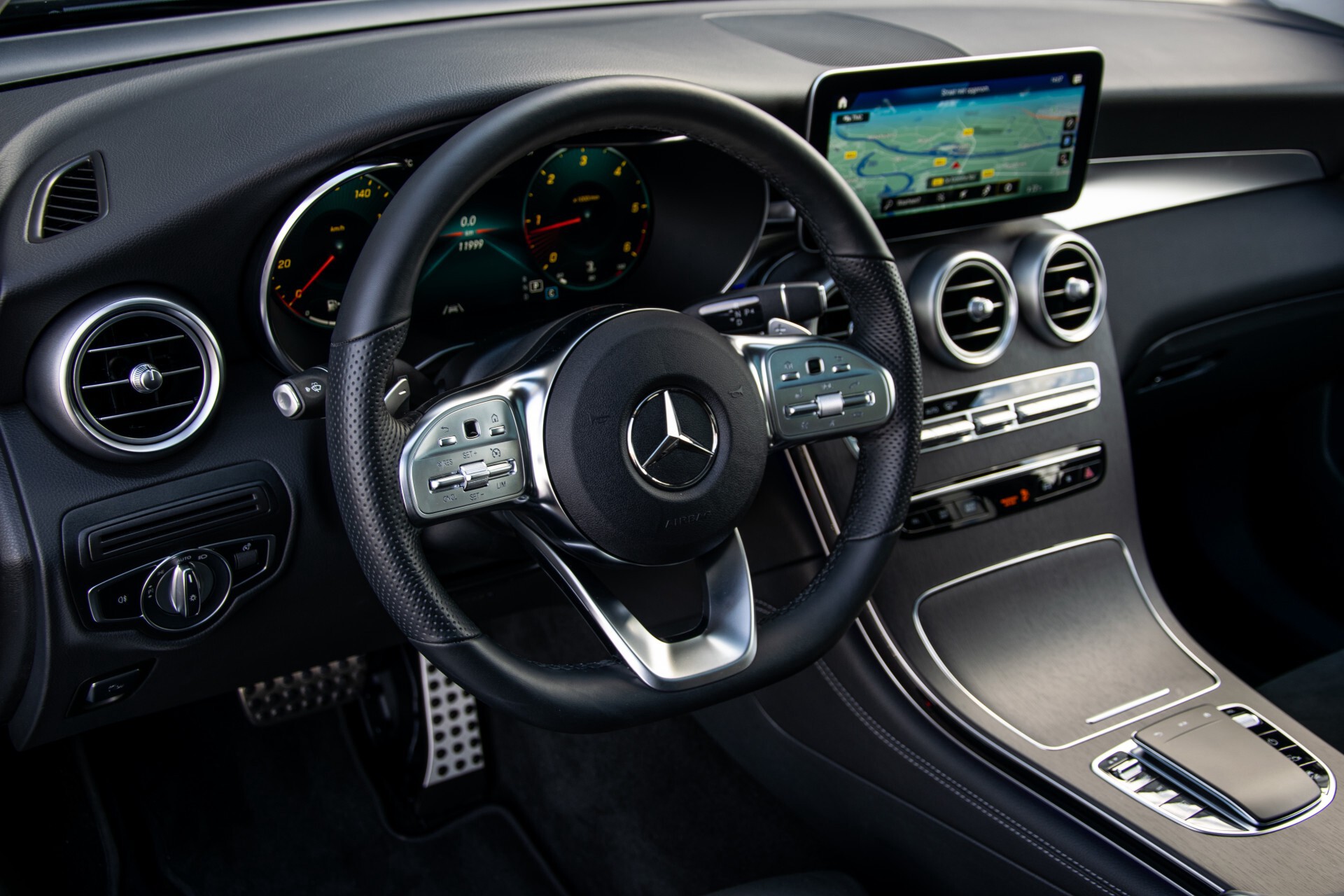 Mercedes-Benz GLC 220d 4-M AMG Panorama/Keyless/Burmester/Night/Assistentie/Standkachel/20" Aut9 Foto 32