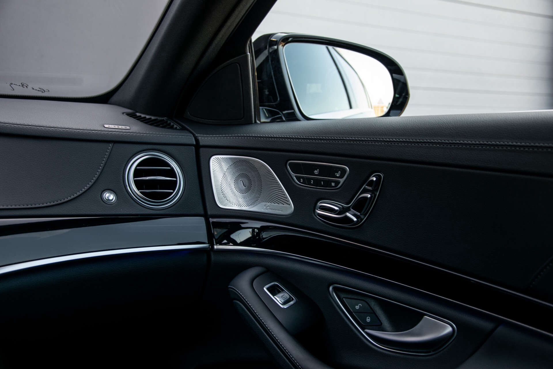 Mercedes-Benz S-Klasse 350d 4-M AMG Massage/Rij-assistentie/Keyless/Panorama/Nappa Aut9 Foto 51