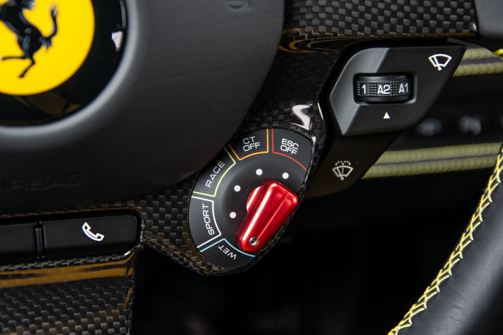 Ferrari F8 Tributo 3.9 V8 HELE Novitech Full Carbon/Lift/Racing Seats/Passenger Display/Hifi Foto 10