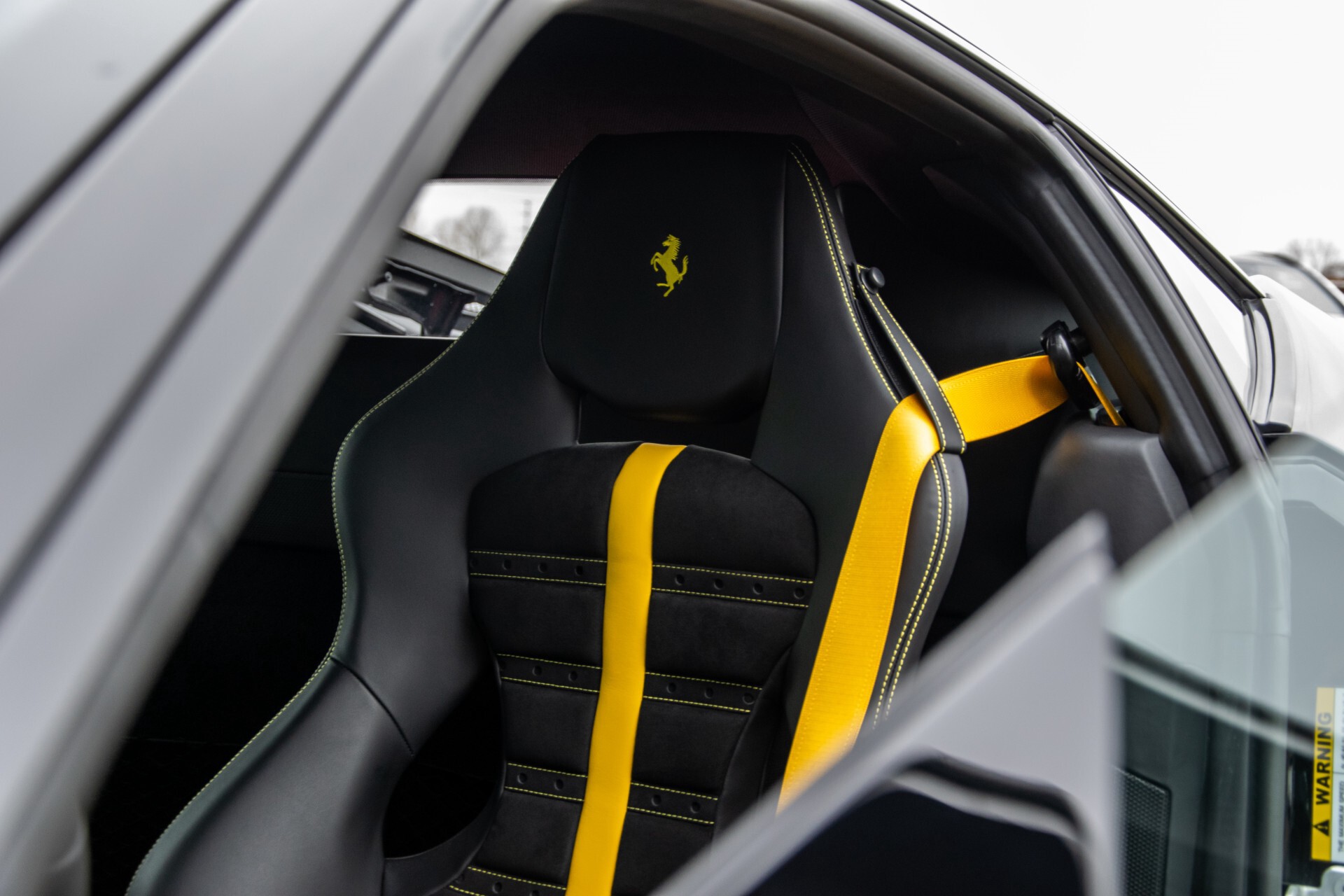 Ferrari F8 Tributo 3.9 V8 HELE Full Carbon/Lift/Racing Seats/Passenger Display/Hifi Foto 12