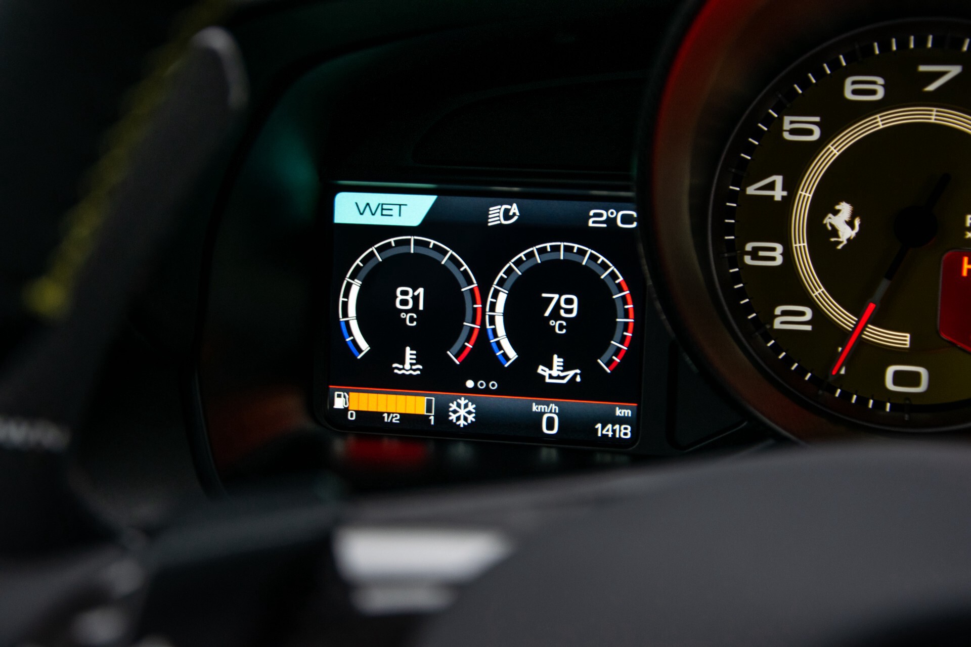 Ferrari F8 Tributo 3.9 V8 HELE Full Carbon/Lift/Racing Seats/Passenger Display/Hifi Foto 26