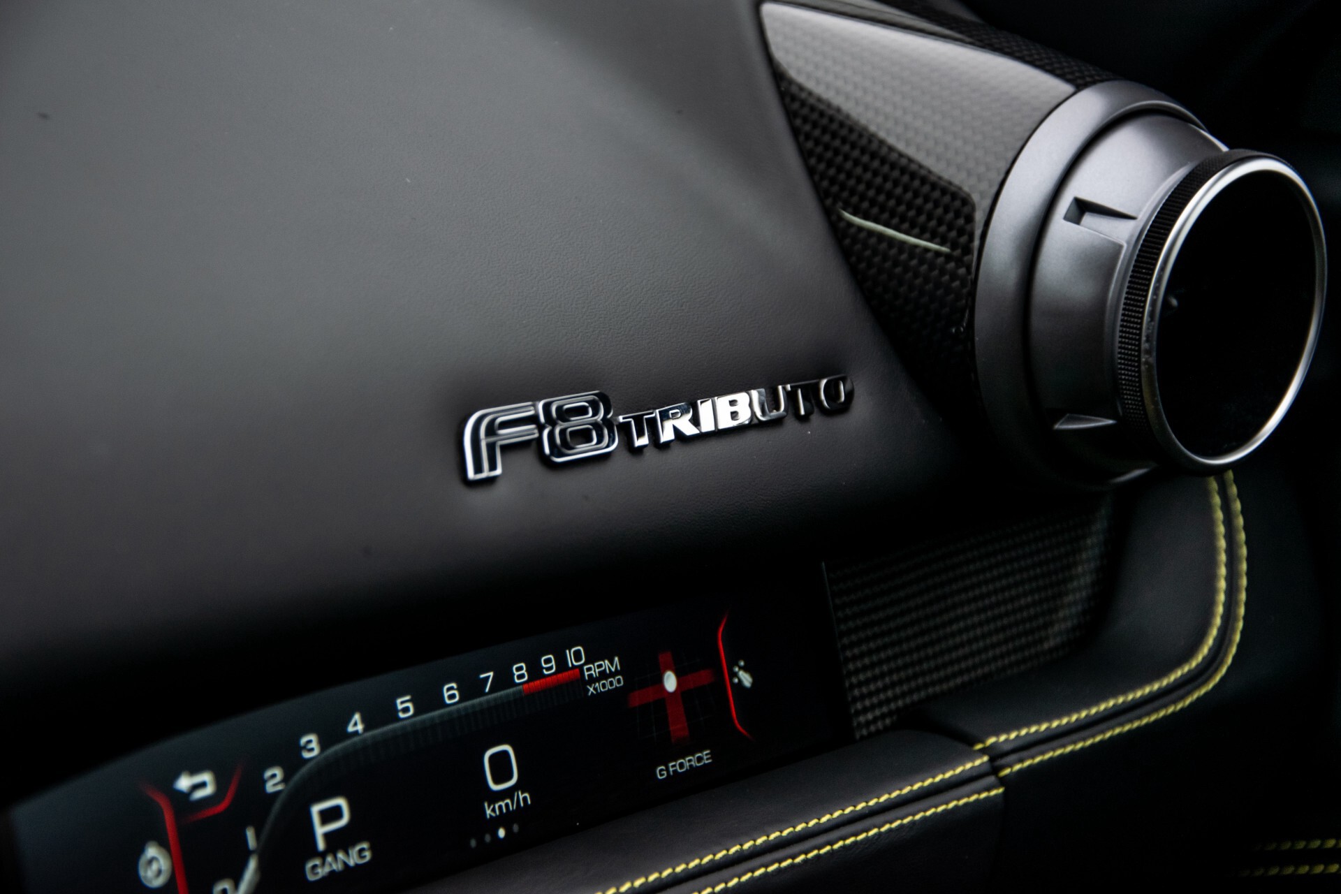Ferrari F8 Tributo 3.9 V8 HELE Full Carbon/Lift/Racing Seats/Passenger Display/Hifi Foto 37