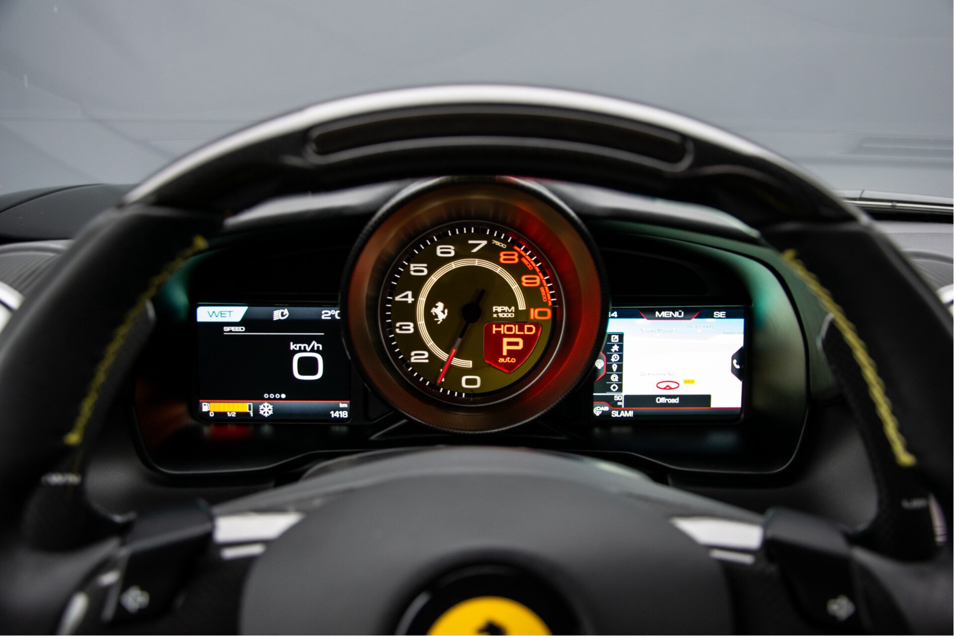 Ferrari F8 Tributo 3.9 V8 HELE Full Carbon/Lift/Racing Seats/Passenger Display/Hifi Foto 8