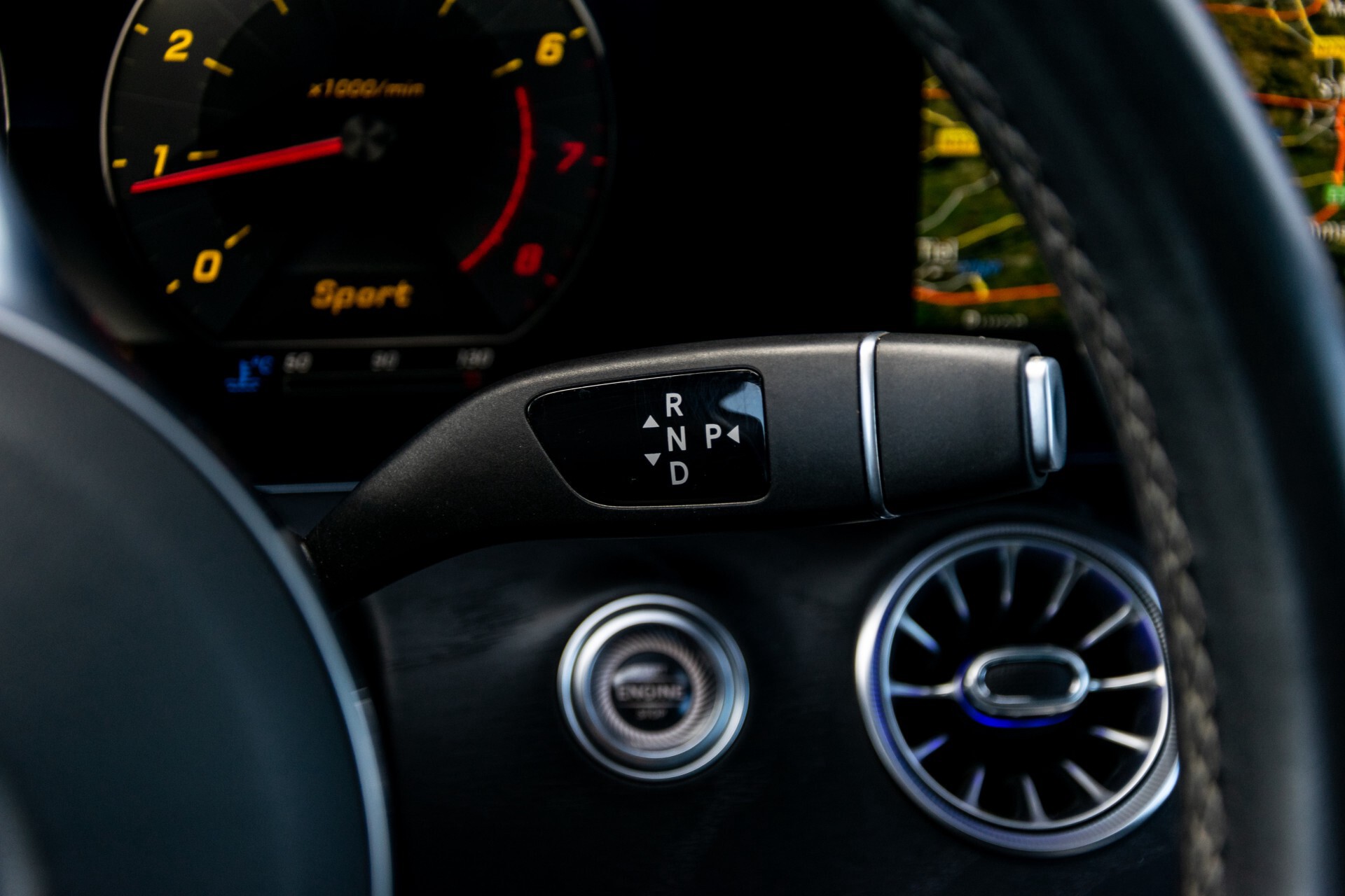 Mercedes-Benz E-Klasse Coupé 300 AMG Panorama/Rij-assist/Keyless/Massage/Memory/HUD/Standkachel/Night Aut9 Foto 15