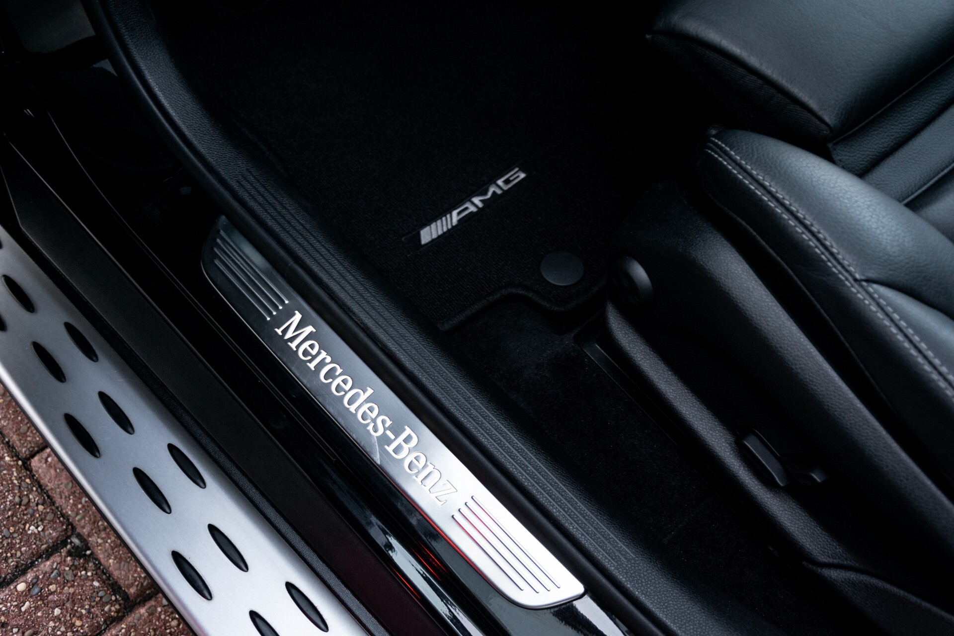 Mercedes-Benz GLC 250 d 4-M AMG Panorama/Burmester/20"/Treeplanken/Trekhaak/Camera Aut9 Foto 22