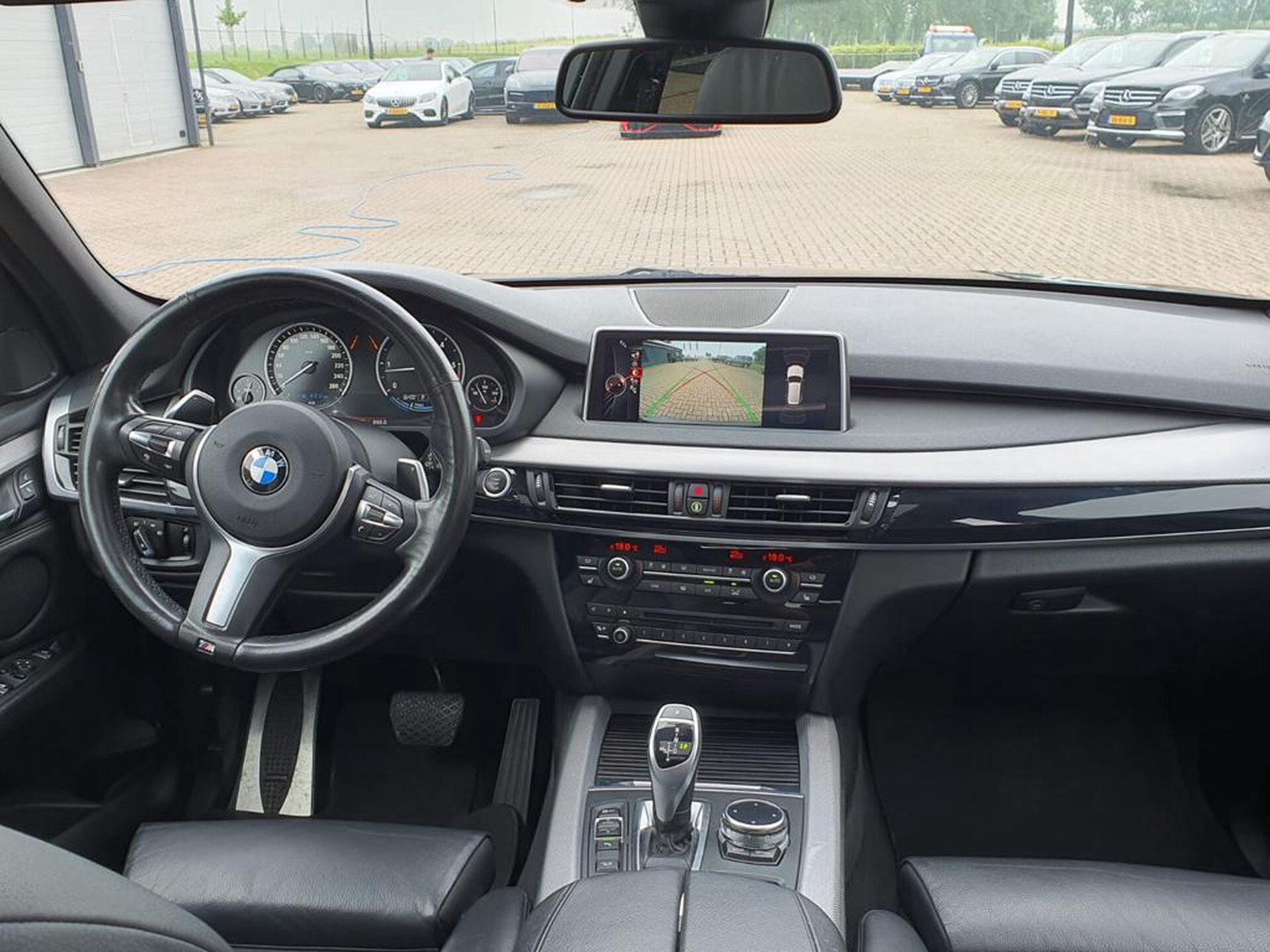 BMW X5 xDrive30d M-sport Adaptive Drive/Keyless/Adaptive cruise/Panorama/Shadowline/HUD Aut8 Foto 10