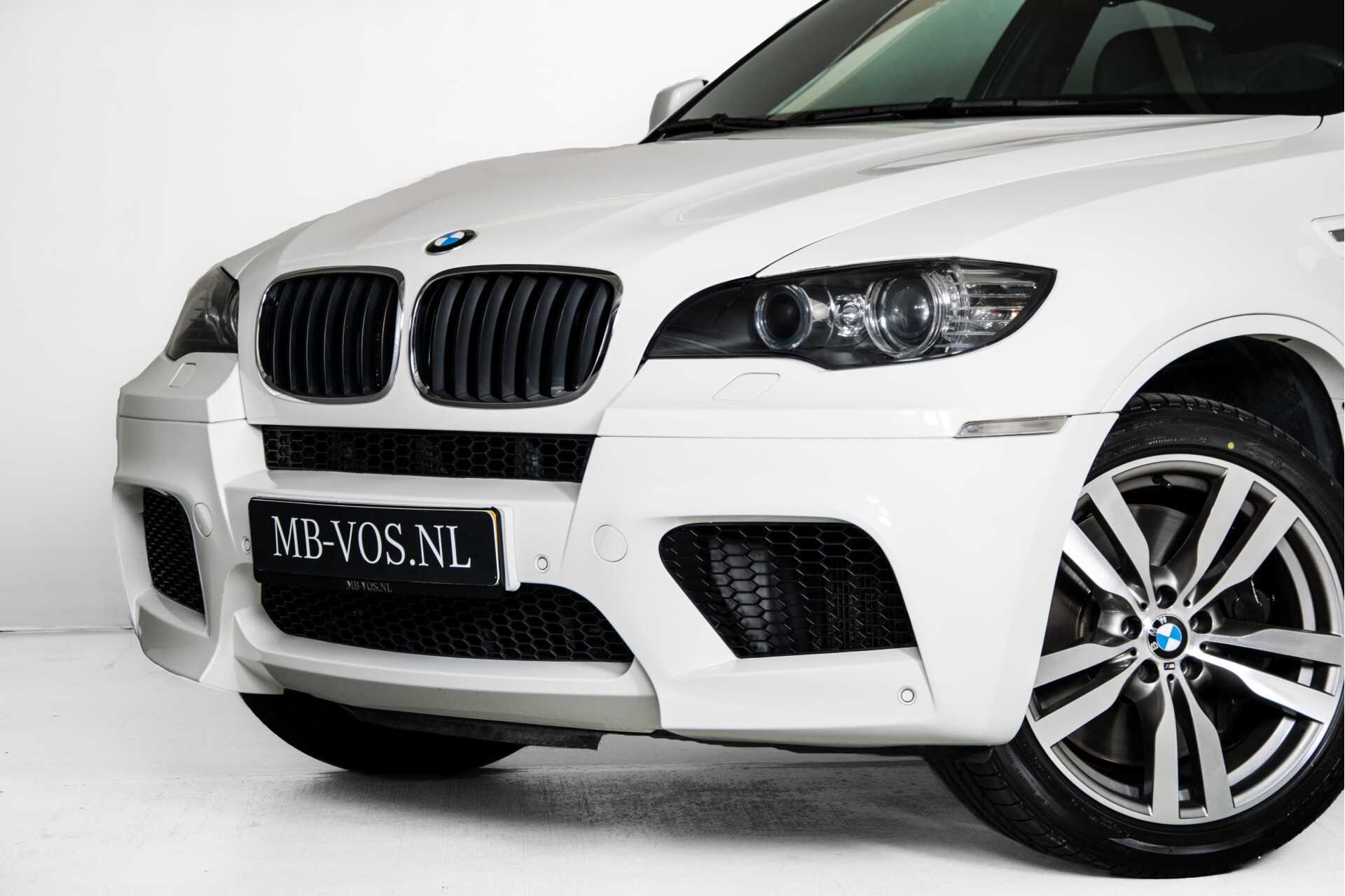 BMW X6 4.4i M Adaptive Drive/Driverspack/HUD/Dak/Mem/20" Aut8 Foto 53