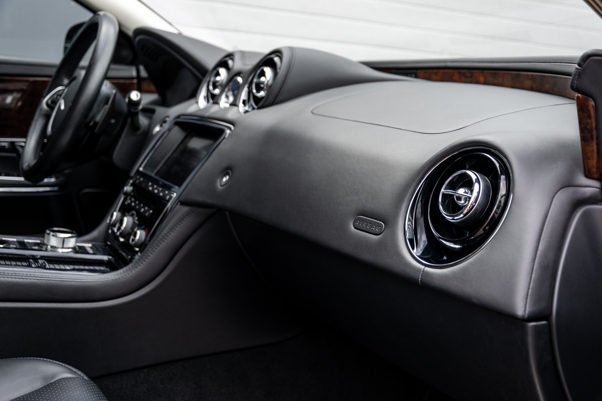 Jaguar XJ 3.0 V6D Premium Luxury Panorama/Stoelkoeling/Mem/Dealer OH Aut8 Foto 47