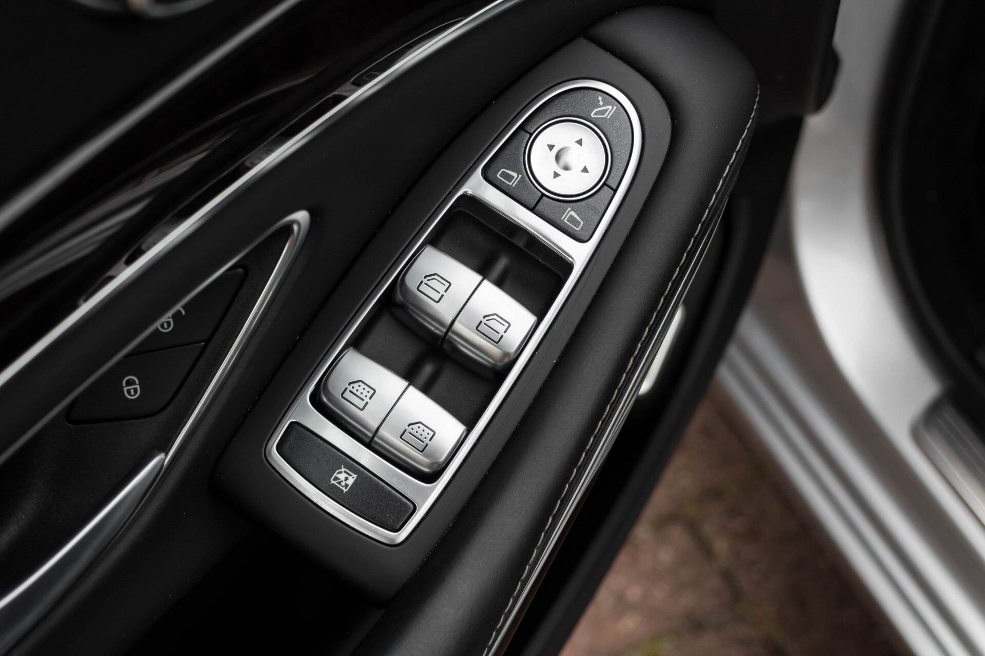 Mercedes-Benz S-Klasse 350 Bluetec Exclusive Panorama/Massage/Keyless/Distronic/Standkachel Aut7 Foto 23