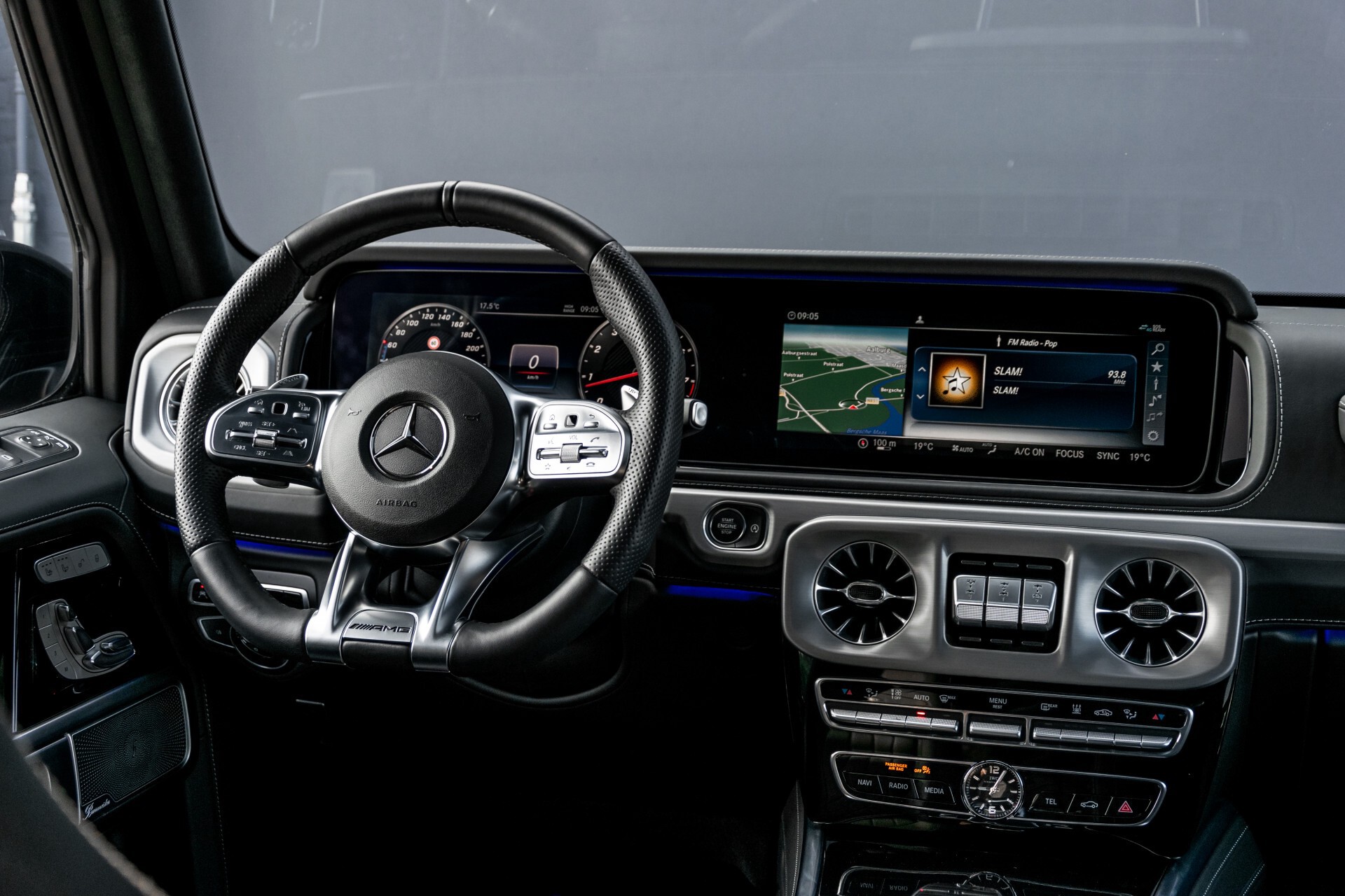 Mercedes-Benz G-Klasse 63 AMG Designo Night/Massage/Standkachel Aut9 Foto 6