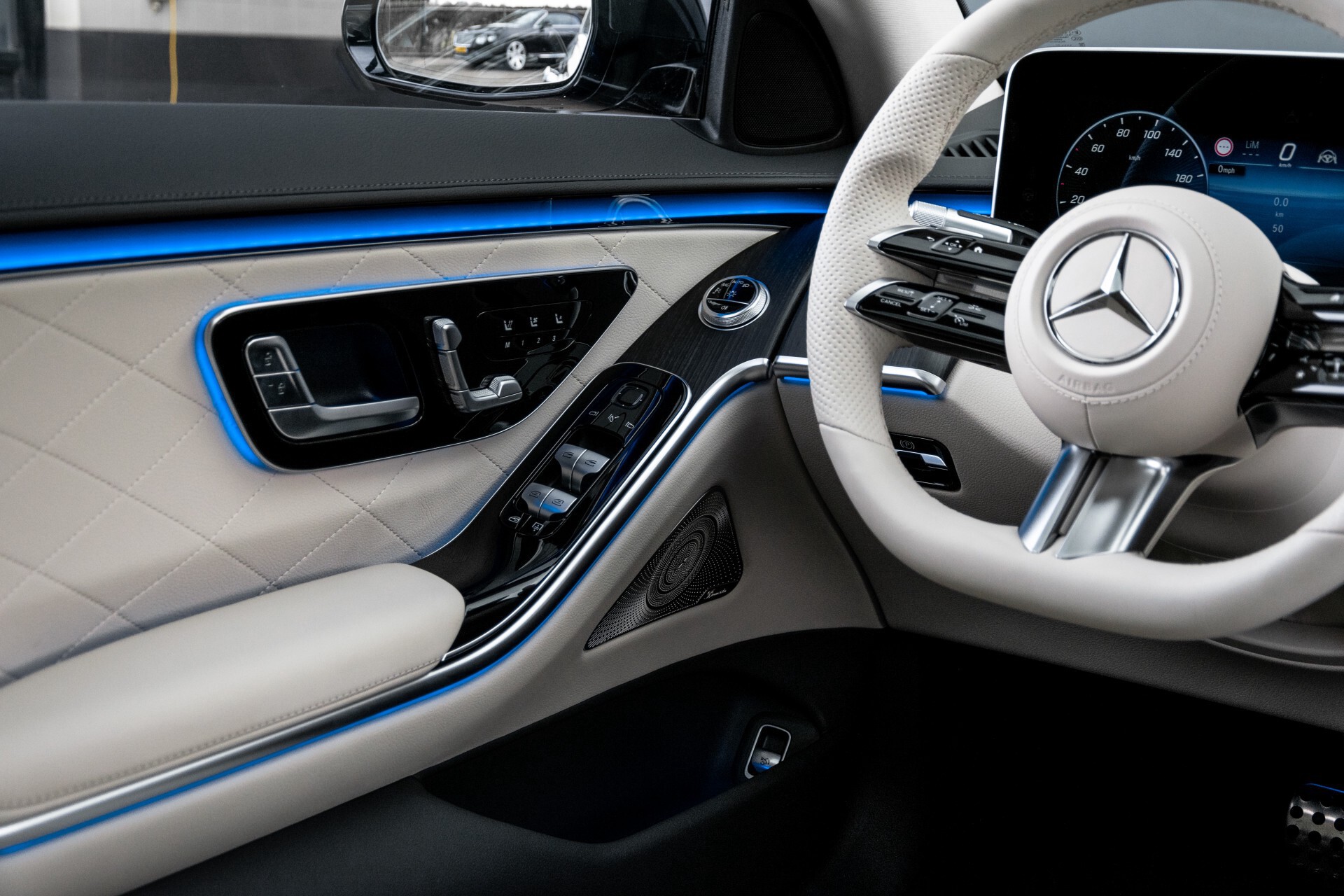 Mercedes-Benz S-Klasse 500 4-M Lang AMG Premium Plus Macchiatobeige Aut9 Foto 50