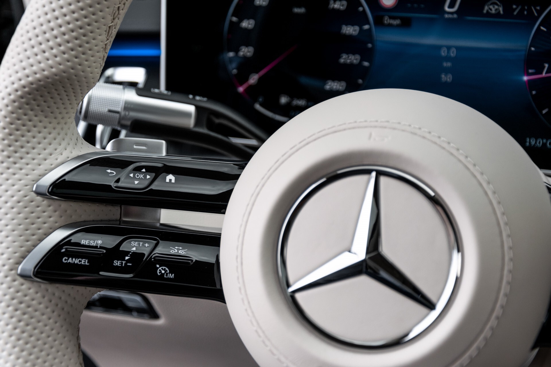 Mercedes-Benz S-Klasse 500 4-M Lang AMG Premium Plus Macchiatobeige Aut9 Foto 9