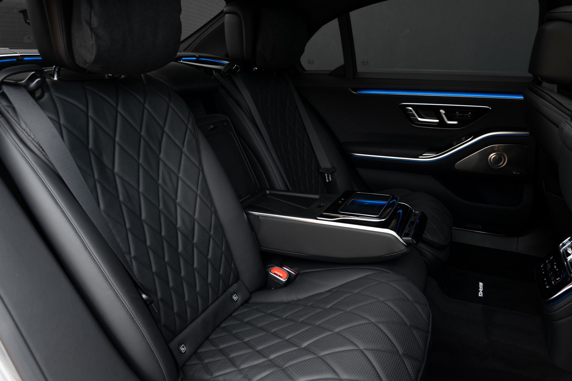 Mercedes-Benz S-Klasse 400d Lang 4-M AMG Premium Plus 21"/Massage/Head-Up/Digital Light/Ruitleder Aut9 Foto 5